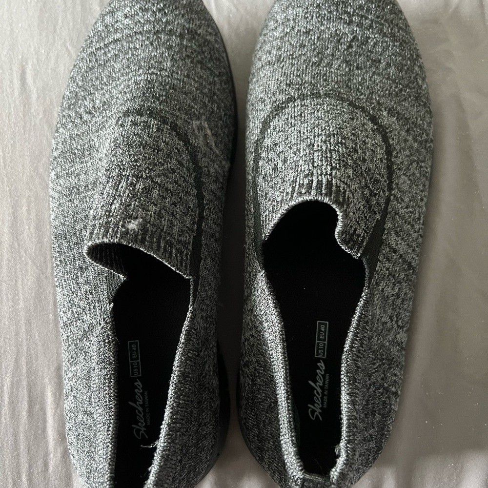 Skechers slip-on women’s shoe